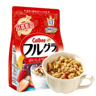 Calbee/卡乐比北海道富果乐水果麦片700g
