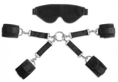 Liberator BOND DELUXE CUFF AND BLINDFOLD KIT